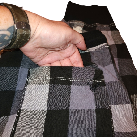 American Eagle Outfitters Joggers - Picture 7 of 10